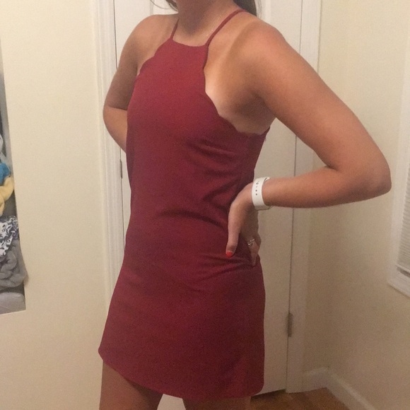 Lulu’s Scalloped Neck Line Dress - worn once! - Picture 7 of 8